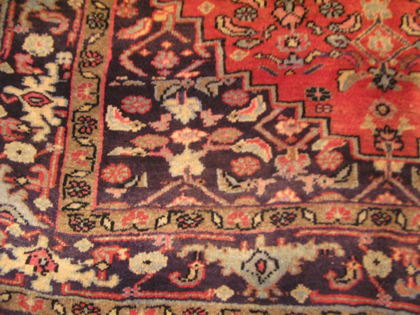3' 9" x 5' 3" Persian Bijar Rug - Image 11