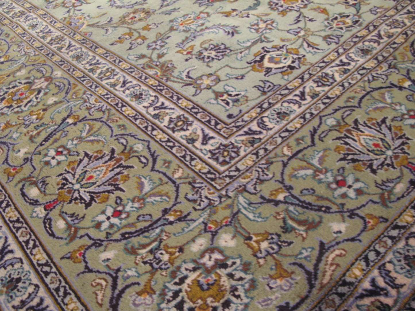 9' 9" x 13' 2" Persian Dabir Rug - Image 9