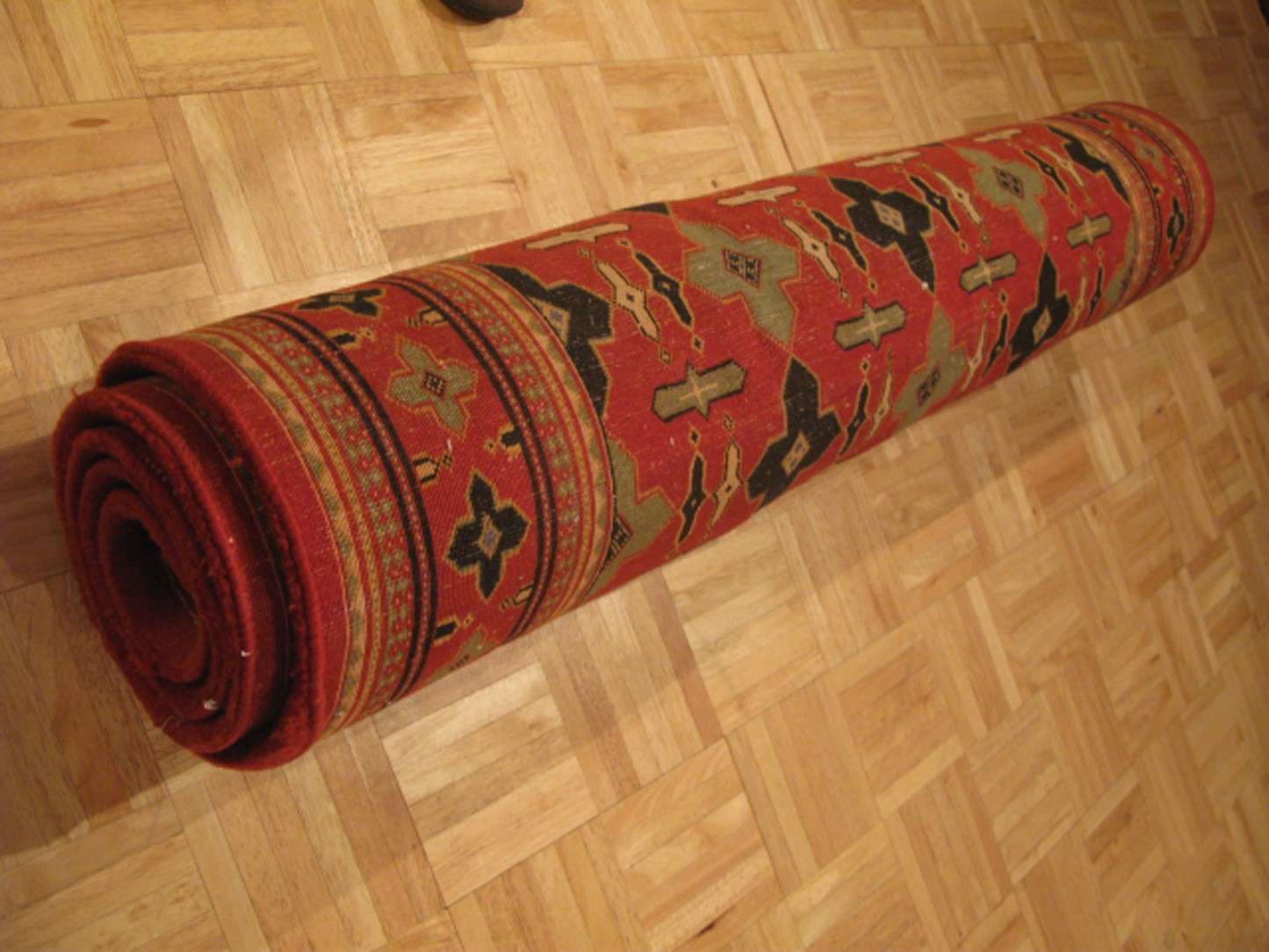4' 4" x 8' 2" Persian Hamadan Rug - Image 12