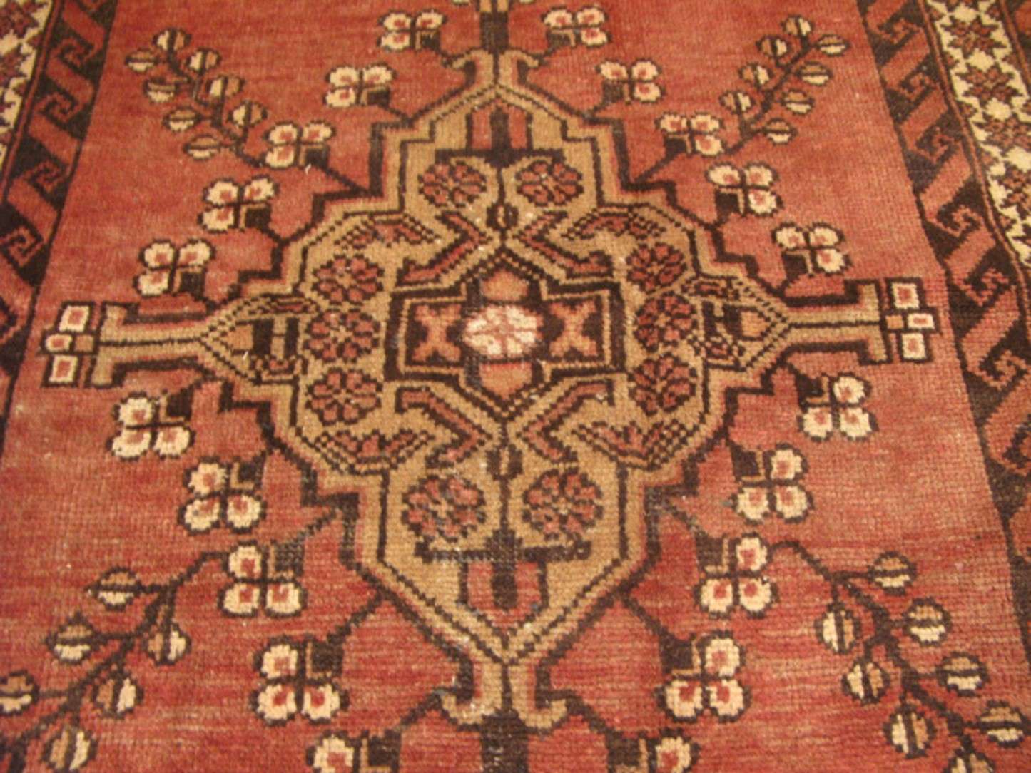 4' 0" x 6' 9" Persian Ferdos Rug - Image 9