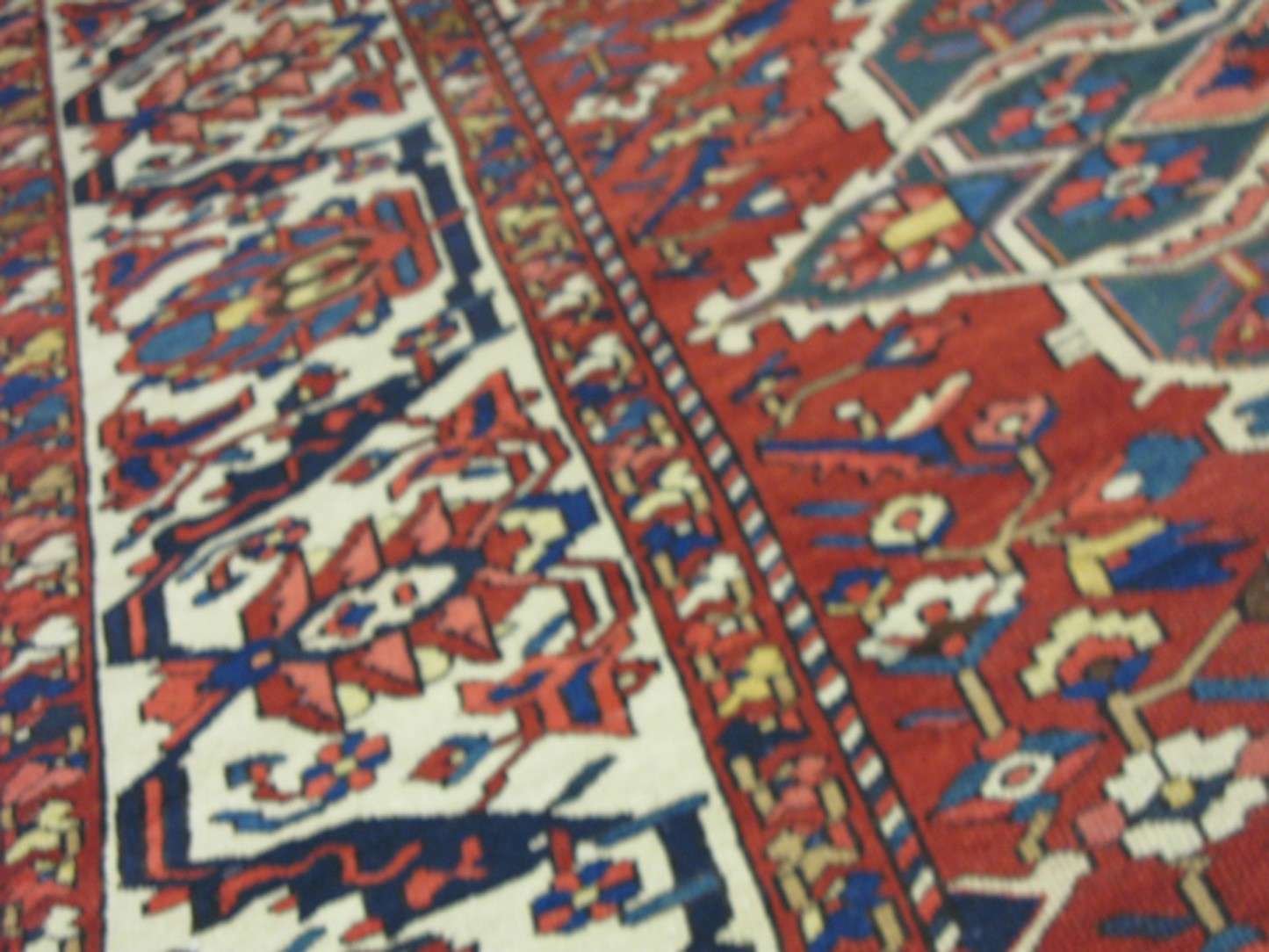 10' 7" x 15' 0" Persian Bakhtiari Rug - Image 11
