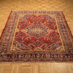 5' 6" x 6' 6" Persian Lilian Rug
