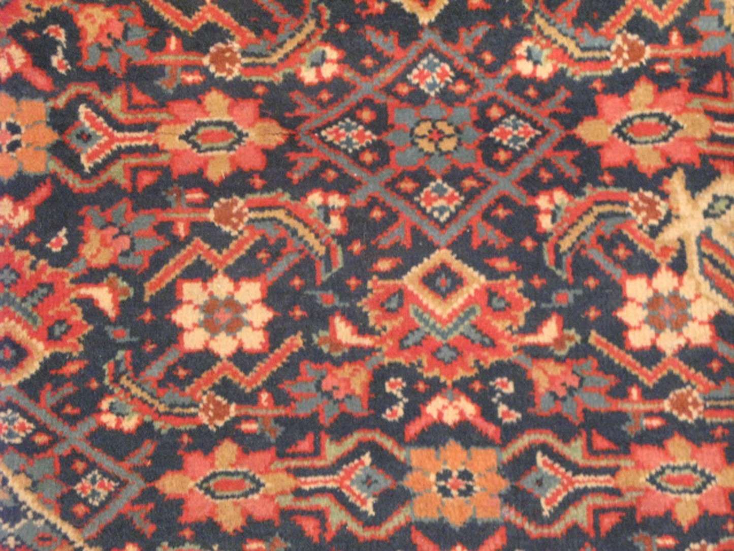 7' 3" x 10' 0" Persian Sarouk Rug - Image 6