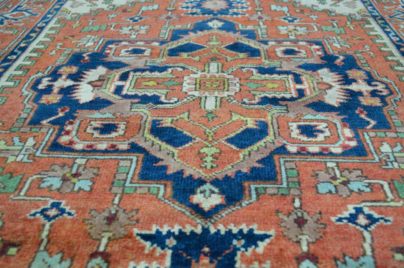 3' 8" x 6' 0" India Serapi Rug - Image 3
