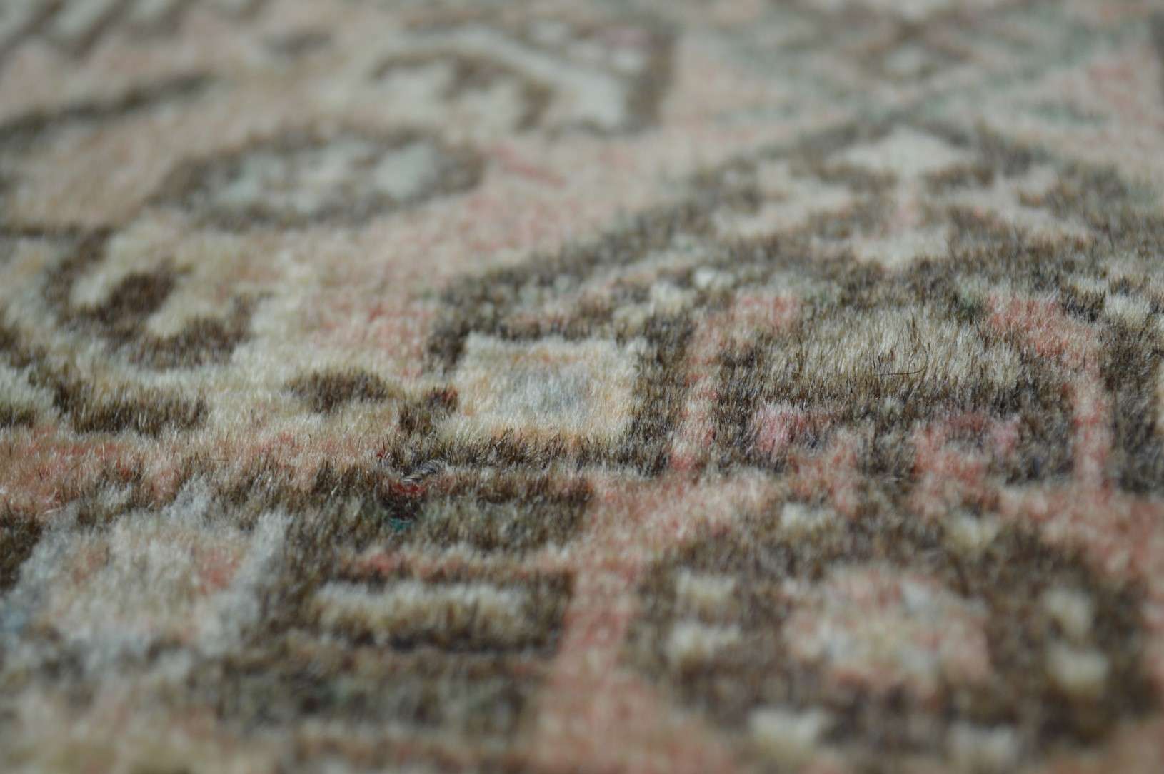 2' 1" x 3' 0" Persian Hamadan Rug - Image 9