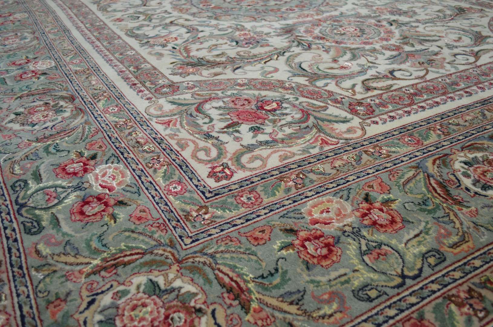 8' 1" x 10' 9" India Tebriz Rug - Image 7