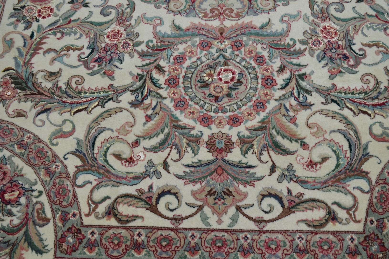 8' 1" x 10' 9" India Tebriz Rug - Image 10