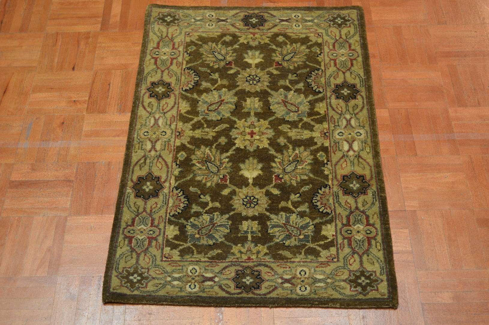 2' 0" x 3' 0" India Peshawar Rug - Image 10
