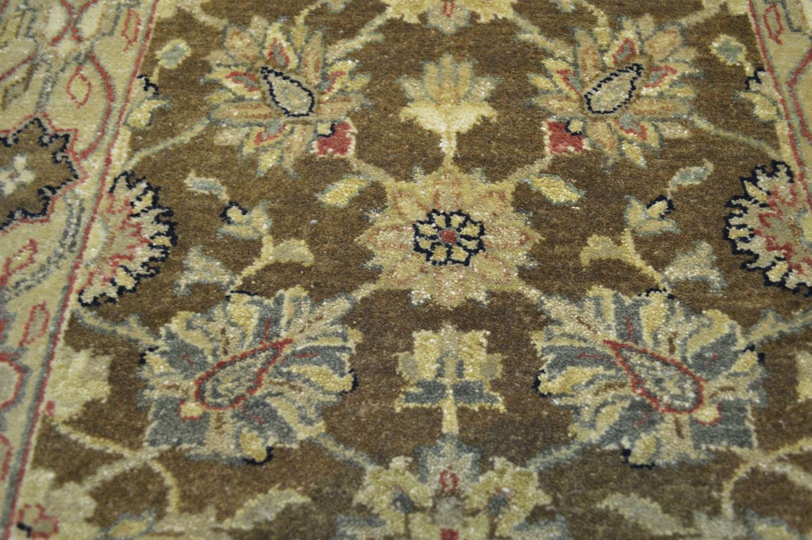 2' 0" x 3' 0" India Peshawar Rug - Image 5