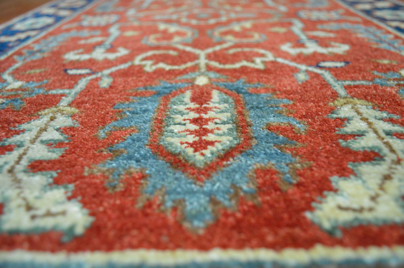 2' 0" x 3' 0" India Serapi Rug - Image 11