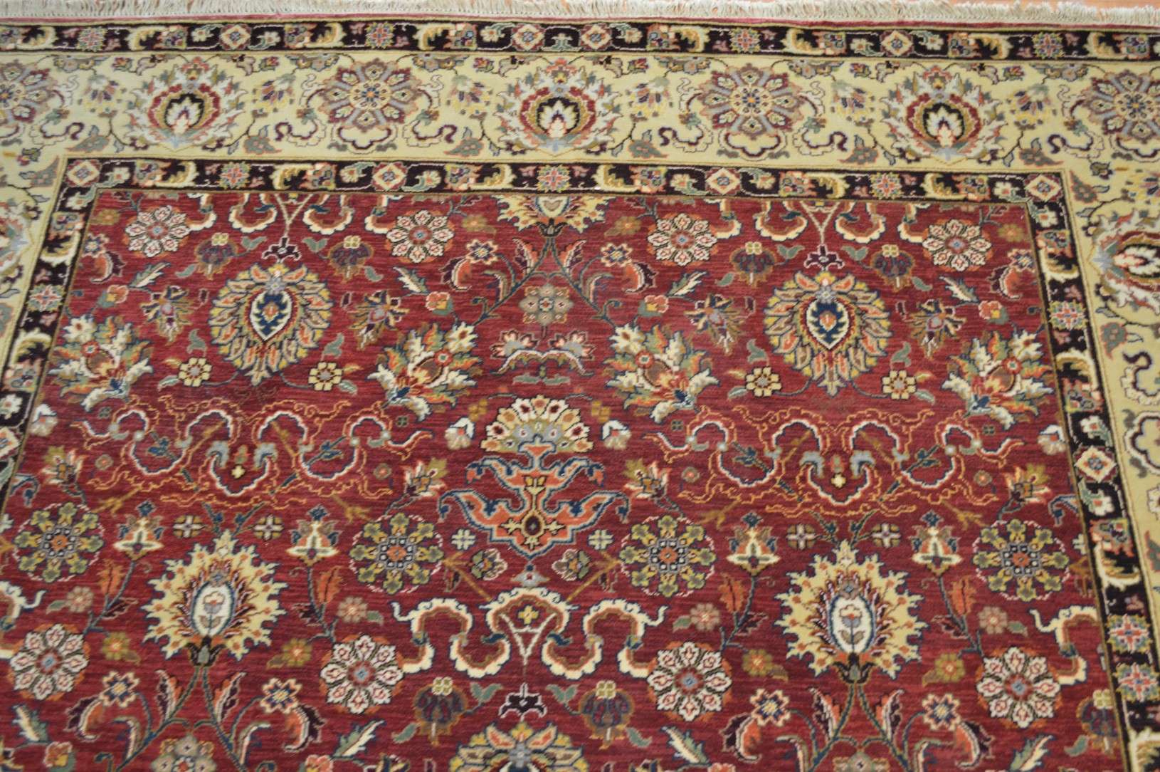 6' 0" x 6' 0" India Agra Round Rug - Image 4