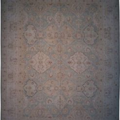 12' 2" x 16' 3" Pakistan Peshawar Rug