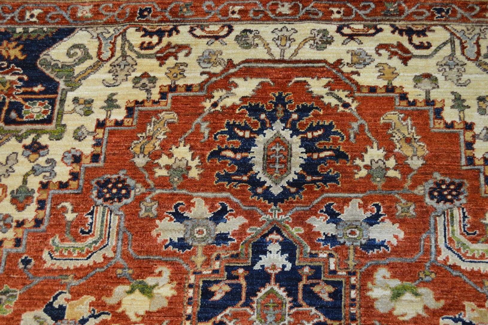 8' 3" x 9' 8" Pakistan Serapi Rug - Image 9