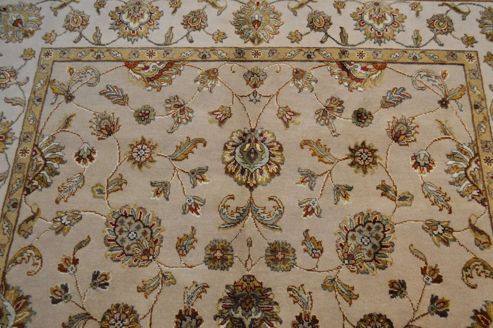 6' 0" x 9' 1" India Jaipour Rug - Image 5