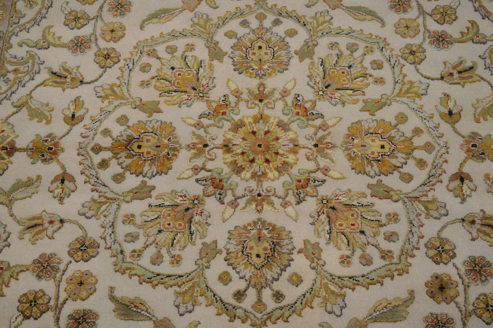 5' 5" x 8' 0" India Jaipour Rug - Image 3