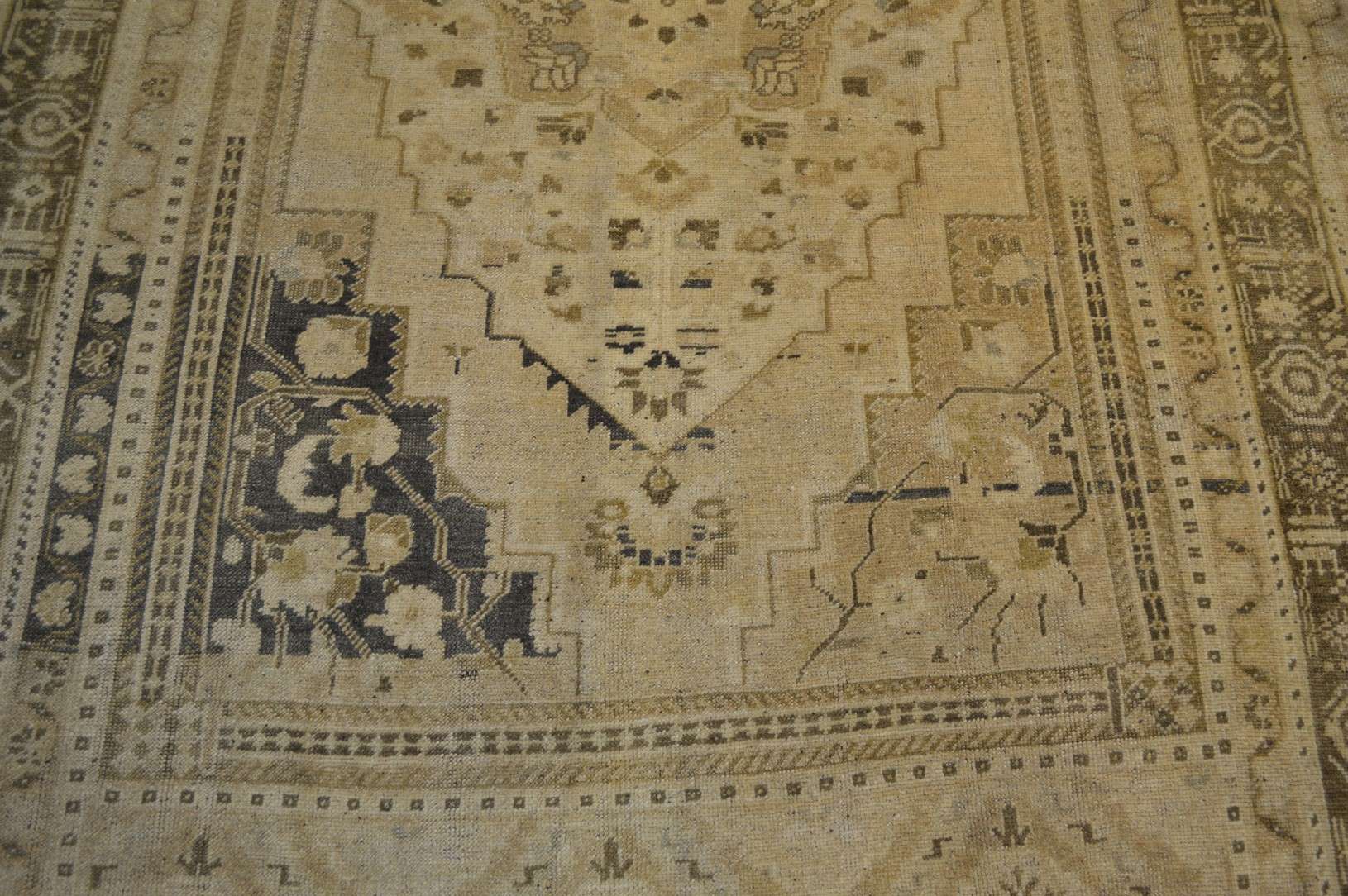 6' 0" x 9' 1" Turkish Oushak Rug - Image 4