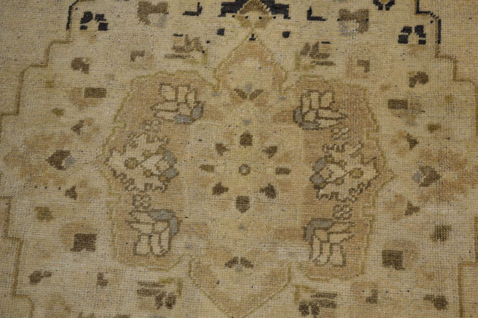 6' 0" x 9' 1" Turkish Oushak Rug - Image 7