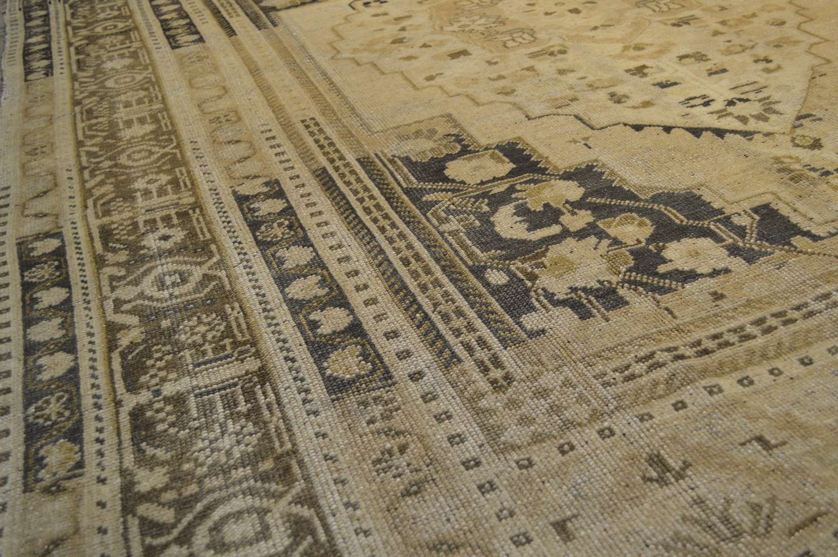 6' 0" x 9' 1" Turkish Oushak Rug - Image 10