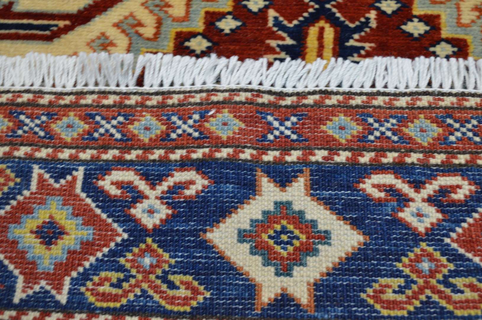 3' 8" x 5' 8" Pakistan Shirvan Rug - Image 13