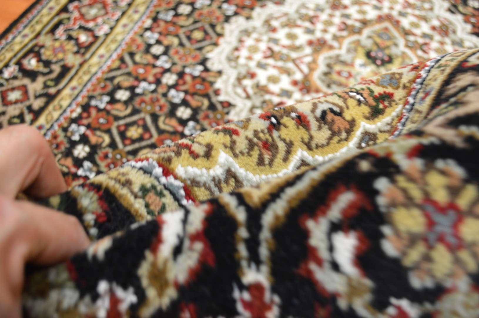 3' 1" x 5' 1" India Bijar Rug - Image 7