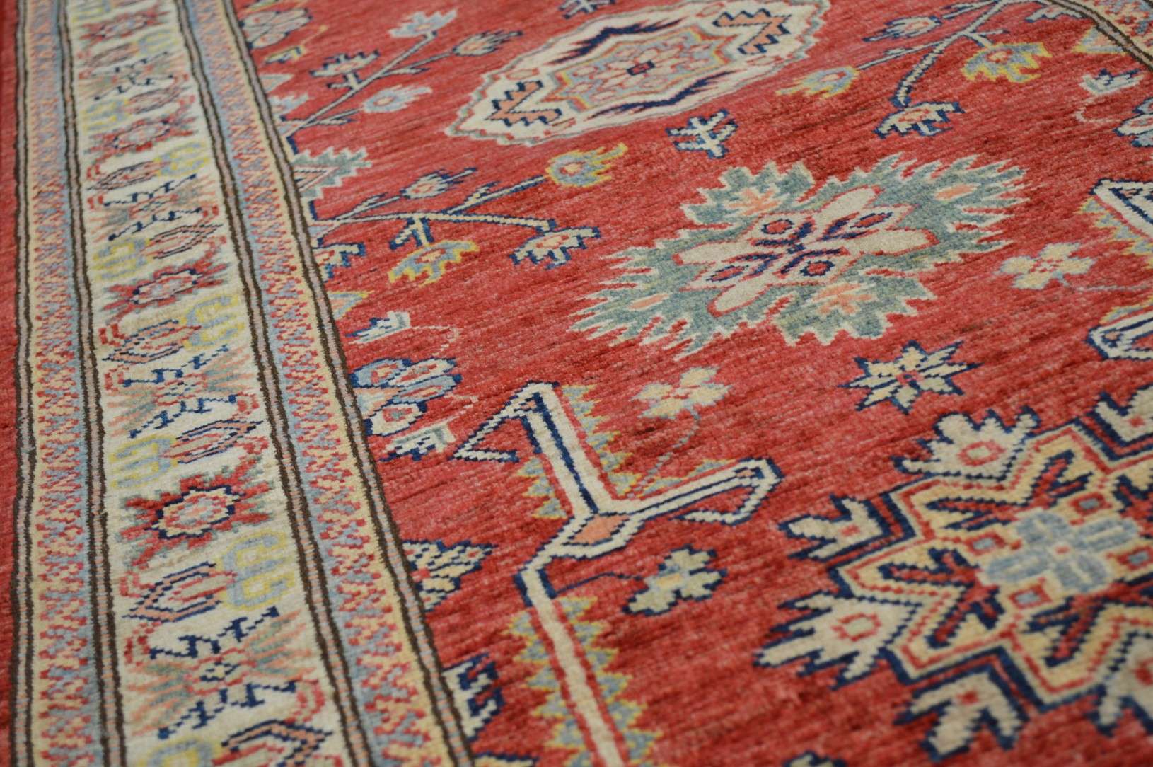 2' 7" x 10' 0" Pakistan Kazak Runner - Image 3