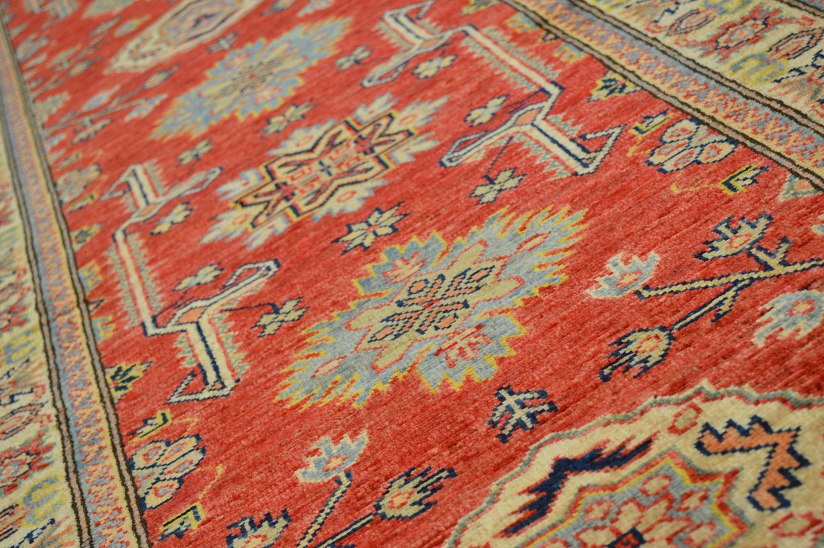 2' 7" x 10' 0" Pakistan Kazak Runner - Image 7