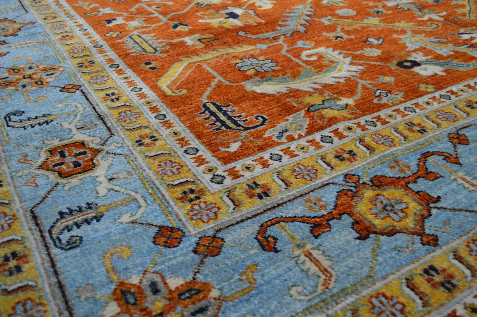 8' 1" x 10' 1" Pakistan Chobi Rug - Image 3